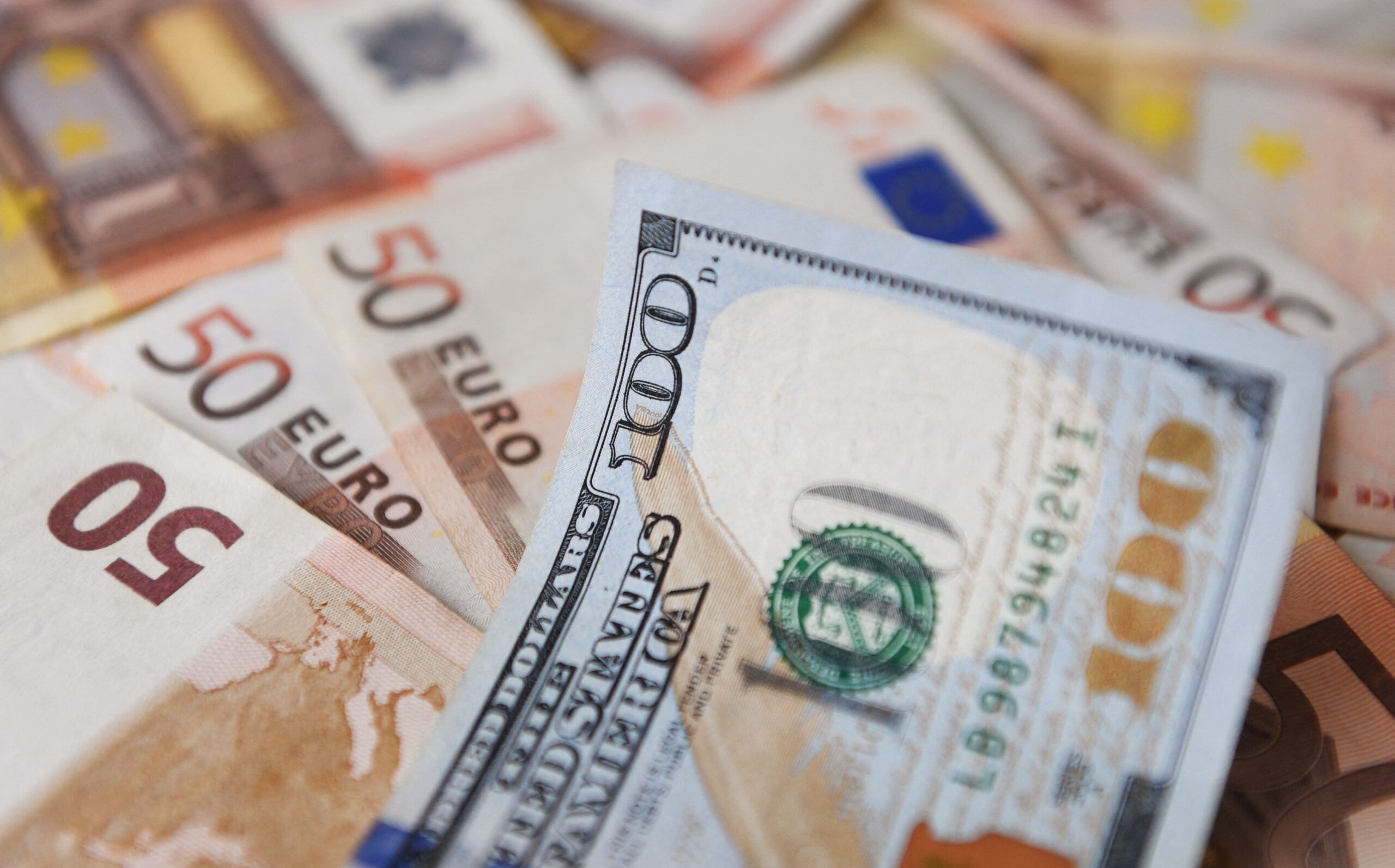 Morocco Aims to Loosen Currency Peg to Euro-Dollar in 2026