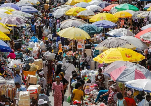Consumers Push for Price Cuts Ahead of Festive Season