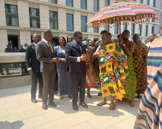 Asantehene Urges Bank of Ghana to Lower Interest Rates to Spur Business Growth